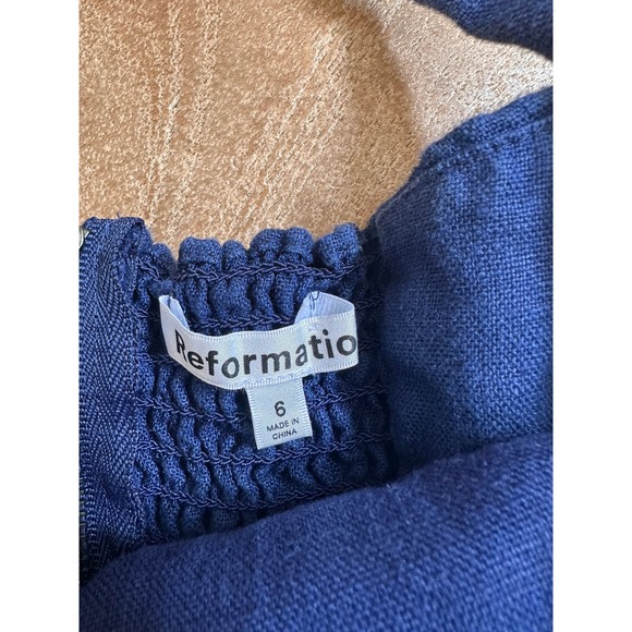 Reformation Navy Linen Smocked Halter Crop Top Size 6 - Picture 2 of 8
